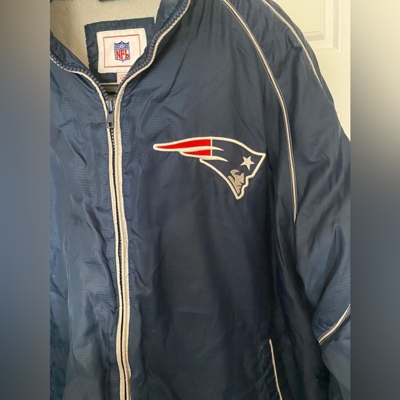 NFL NEW ENGLAND PATRIOTS Blue Detachable-Hoodie Full-Zip Logo Jacket in Large - Picture 7 of 16